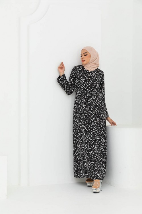 Fallen Petals Jubah (Black)