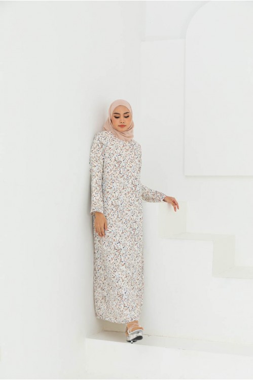 Fallen Petals Jubah (Beige)