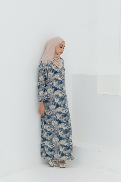 Airbrushed Navy Jubah