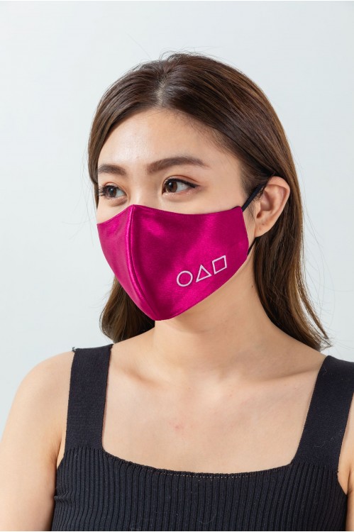 Ear Loop - Squid Game Mask (Fuchsia)